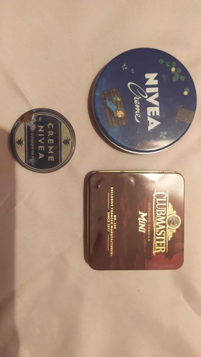 Caixas de metal para coleccionadores