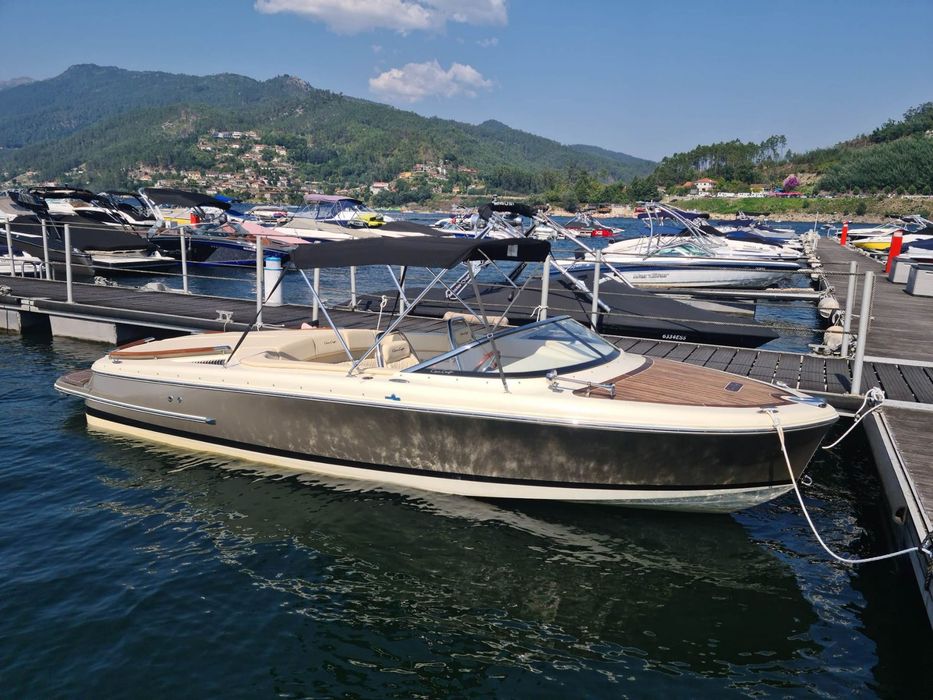Chris Craft 21 Heritage