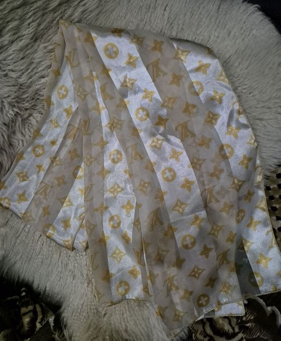 Шикарний шарфік Louis Vuitton