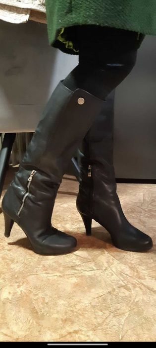 Шкіряні брендові чоботи/сапожки