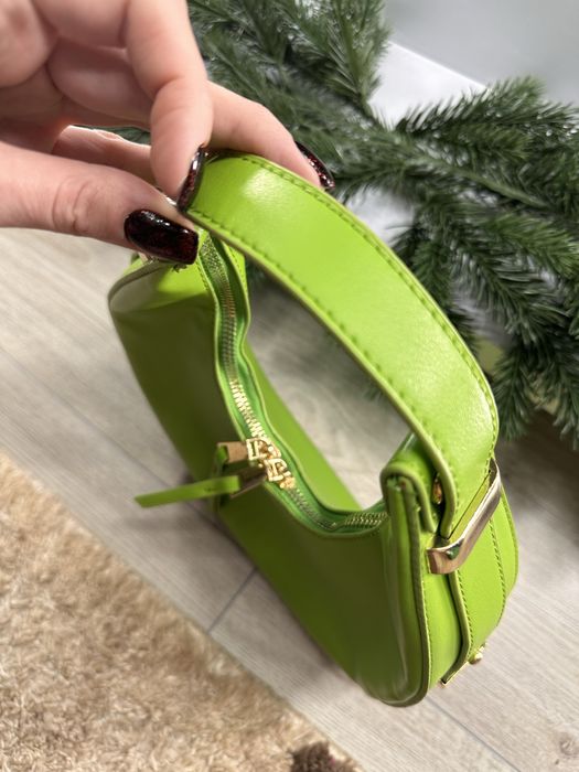 Салатова сумка з еко-шкіри