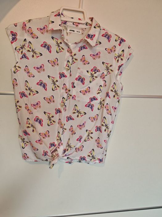 Bluzeczka w motylki