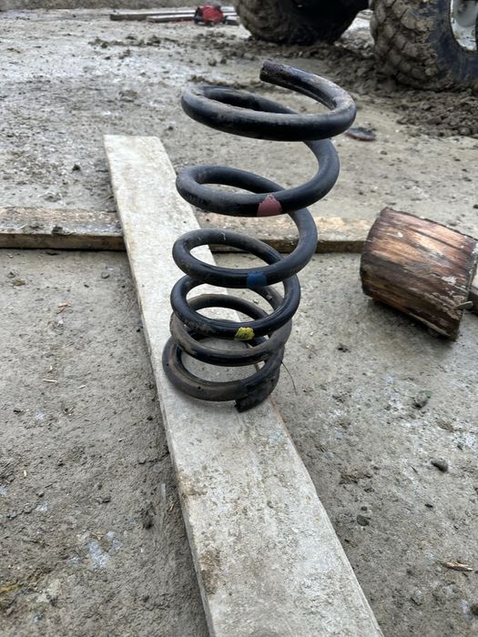 Пружина на вагон