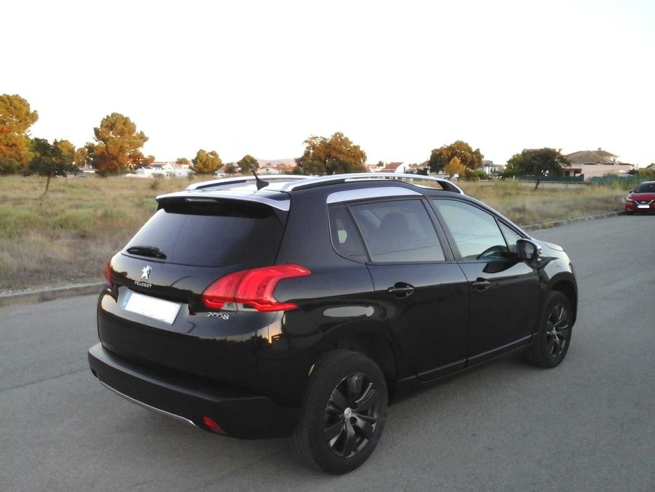 Peugeot 2008, 1.6 HDi Style ano 12/2015 em excelente estado
