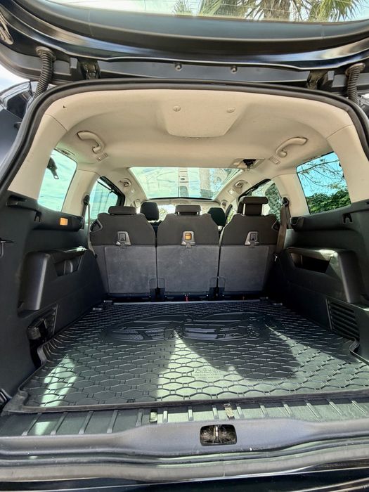 Peugeot 5008 — fotografia 8