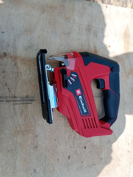 Wyrzynarka akumulatorowa Einhell 18V xchange
