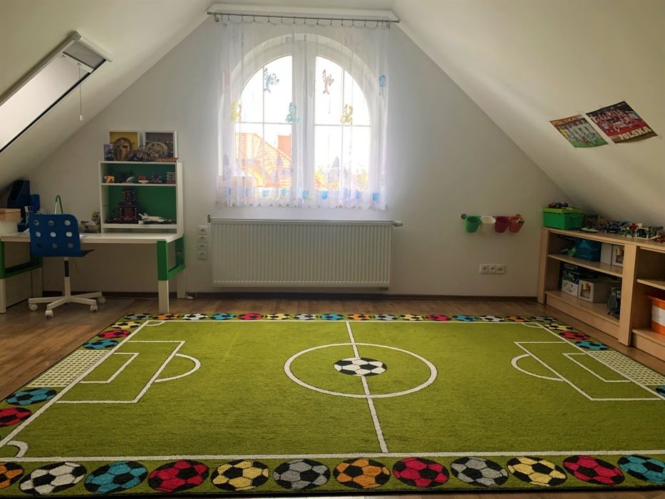 Rodzinny dom ze zjawiskowym ogrodem Stawki