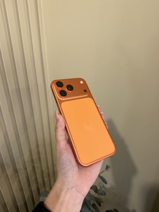 Used IPHONE 17 Pro Max 256 Cosmic Orange Neverlock Дорошенка,28