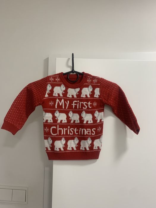 Sweter świąteczny czerwony mikołajki sesja świąteczna