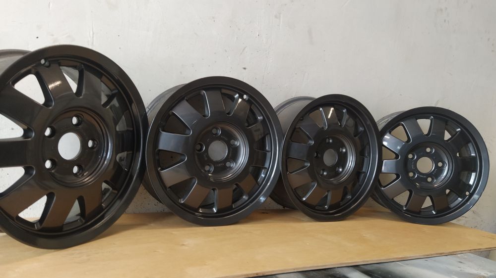 Продам диски         .