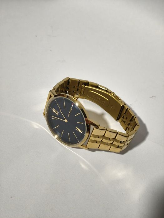 Relógio Masculino Tommy Hilfiger Cooper Dourado / Azul – Como Novo