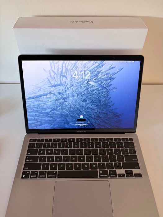 MacBook Air M1 8GB/256GB