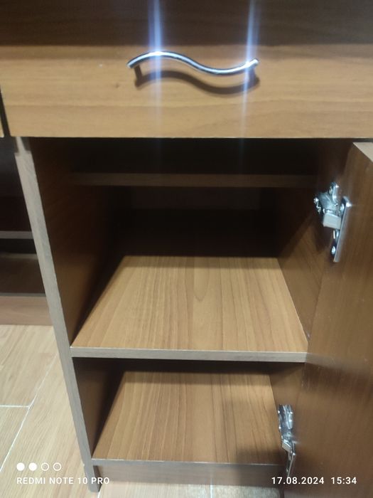 Продам письмовий стіл