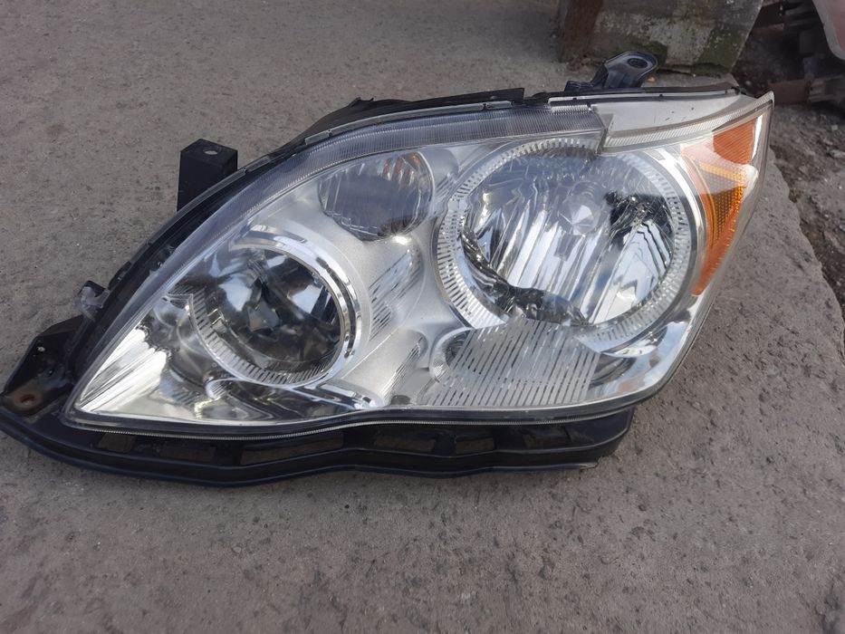 Фара Toyota Avalon рестайлиг галоген.