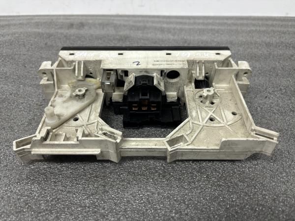 Comando chauffage / sofagem MITSUBISHI Space Star Combi (DG_A)