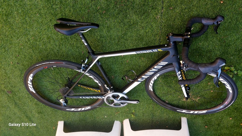 Canyon Ultimate CF SL – Shimano Dura-Ace t54
