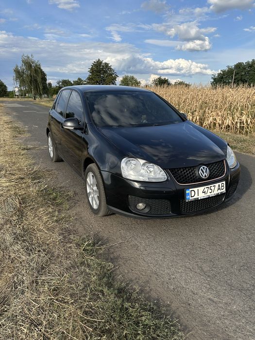 Гольф 5, 2004 рік