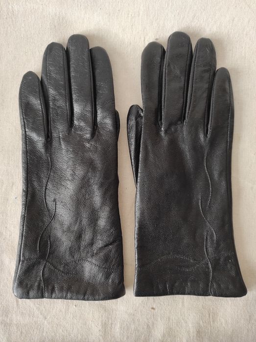 Rękawiczki damskie czarne ocieplane skóra naturalna L nieużywane