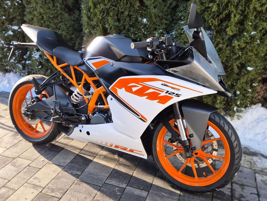 KTM RC 125 RC 125 ABS Idealny 2016R Transport Kat B A1