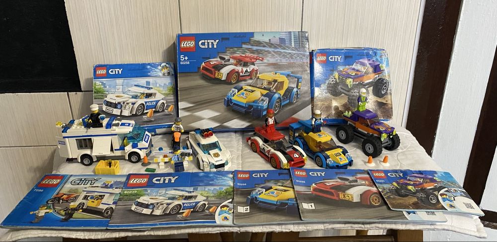 Lego City Original 7286, 60239 та 60256, 60251