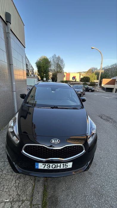 Kia Carens 7 lugares gasóleo automático 2015