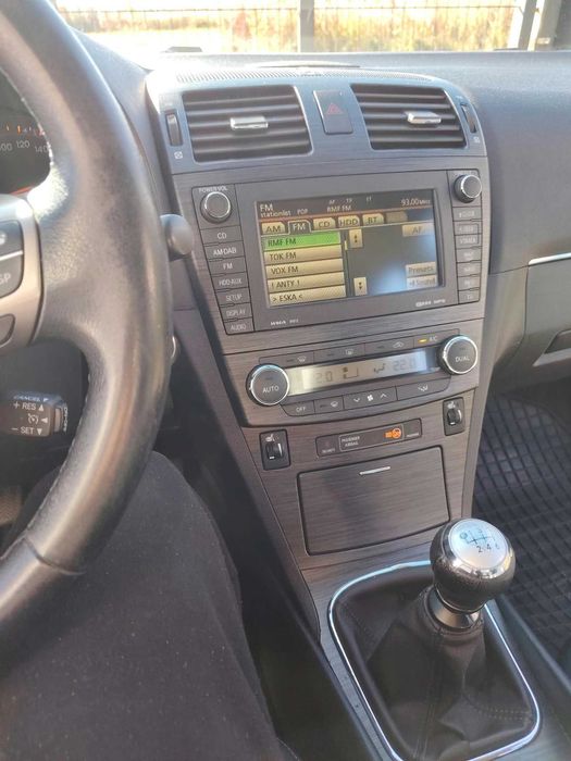 Toyota Avensis 2010