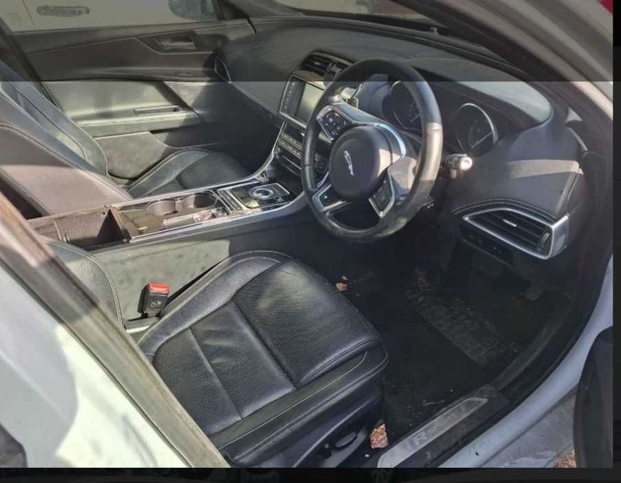 Jaguar xe 2.0 diesel R-sport