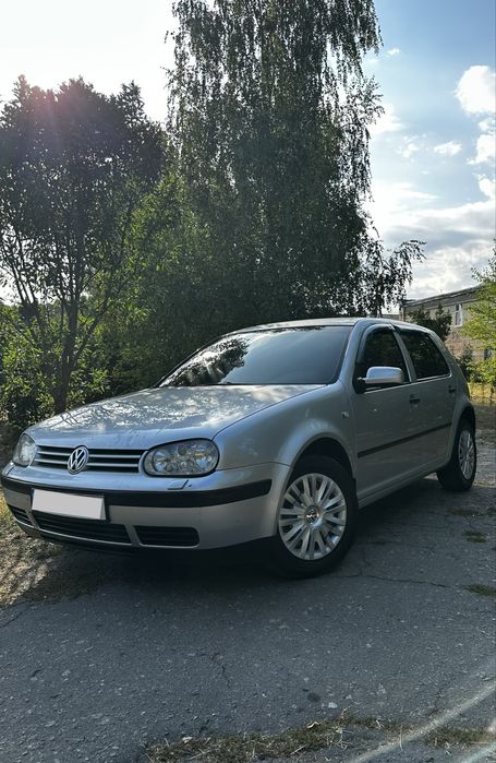 Продам  Volkswagen Golf 4 в доброму стані