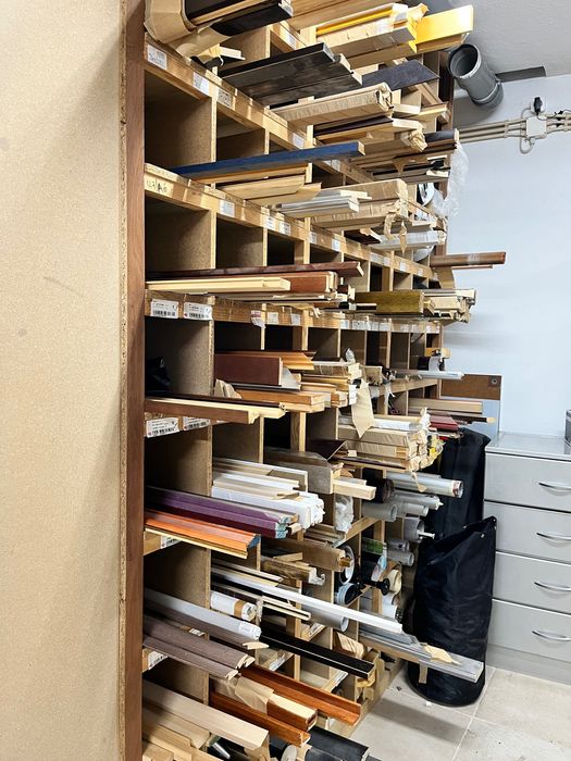 Máquinas de carpintaria e molduras