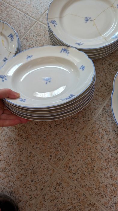 Conjunto pratos vista alegre