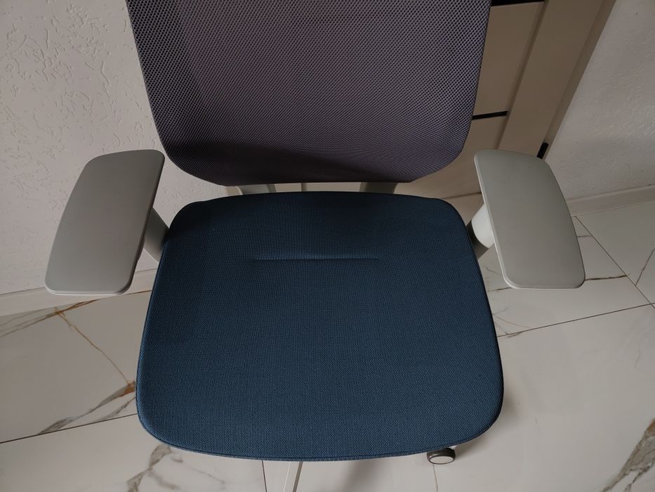 Fotel obrotowy Accis Pro 151SFL Profim