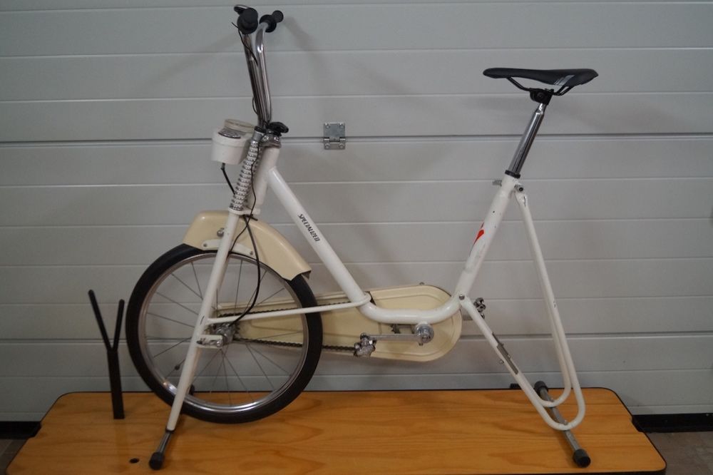 Rower treningowy stacjonarny Specialized Retro Antyk Spining