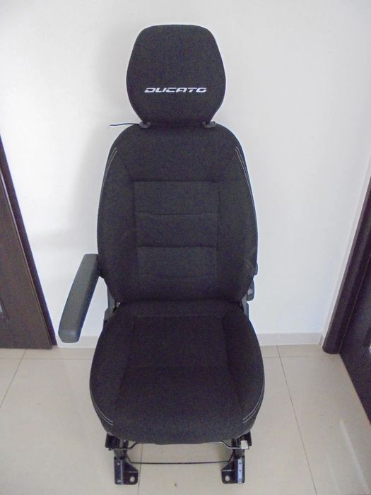 FOTEL FIAT DUCATO PROACE BOXER KIEROWCY LEWY 2006>2014>2025 PODŁOKIETNIK