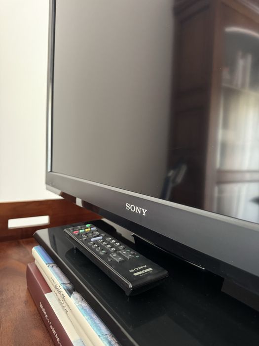 Sony Bravia KDL-40S5600, 40 polegadas