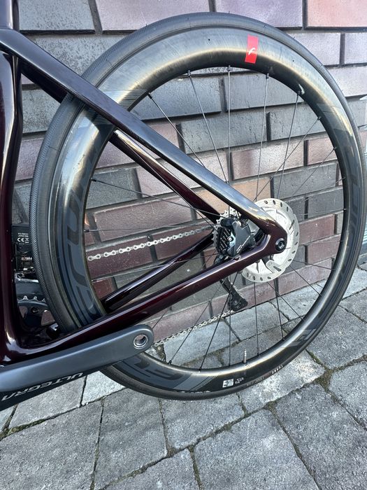 Specialized Tarmac SL7 Pro Ultegra DI2, карбон червоного відтінку