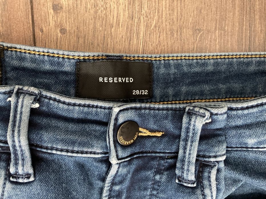Spodnie dżinsy jeansy Reserved 28/32