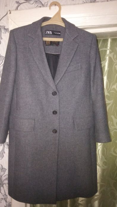 Пальто Zara продам
