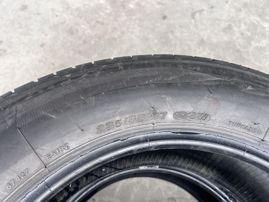 235 55 17 шини bridgestone пара  протектор 70-75% 2018 р