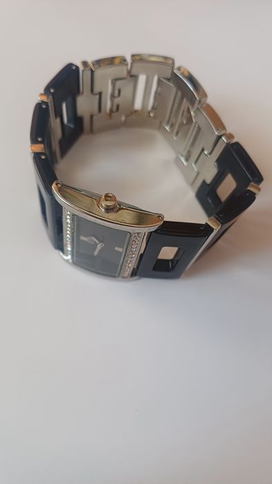 Relógio de mulher H&D