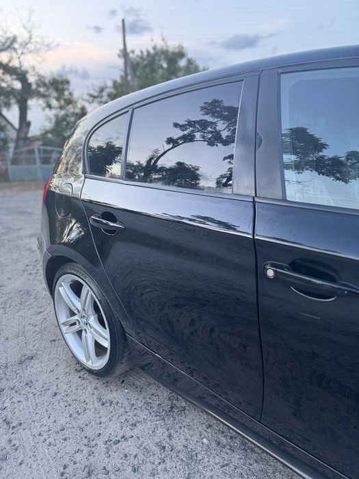 Продам або обміняю BMW e87 2.0 дизель