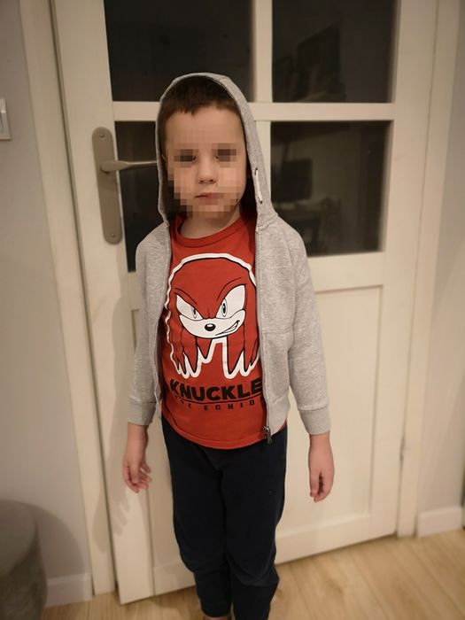 Szara gruba bluza z kapturem Reserved 110 jak nowa