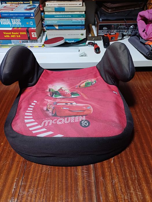 Banco auto McQueen 95 para criança
