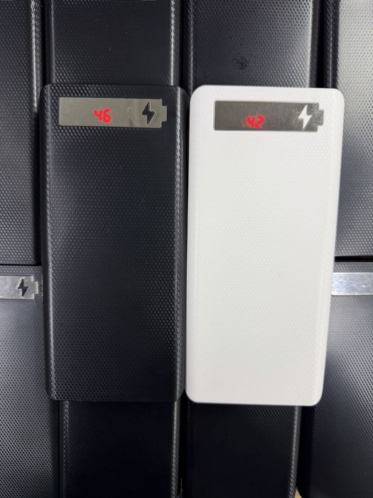 Павербанк  корпус на 8 акумуляторів 18650 Power Bank
