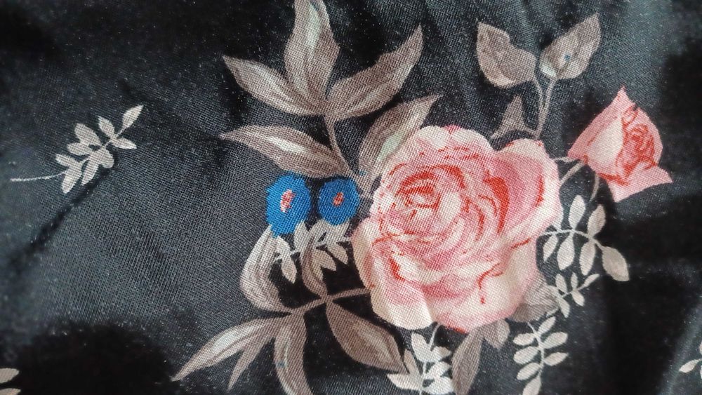 Asymetryczna spódnica HM r.S