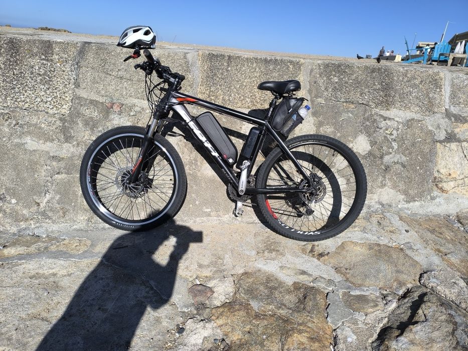 Bicicleta elétrica Scott