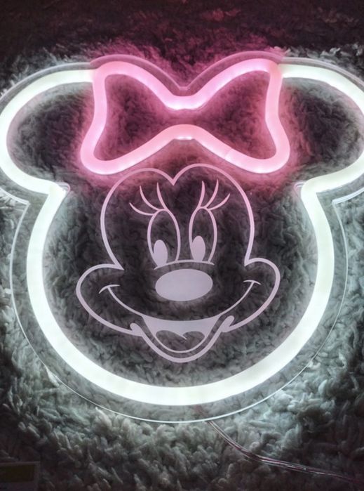 Luminária de parede Minnie – Nova