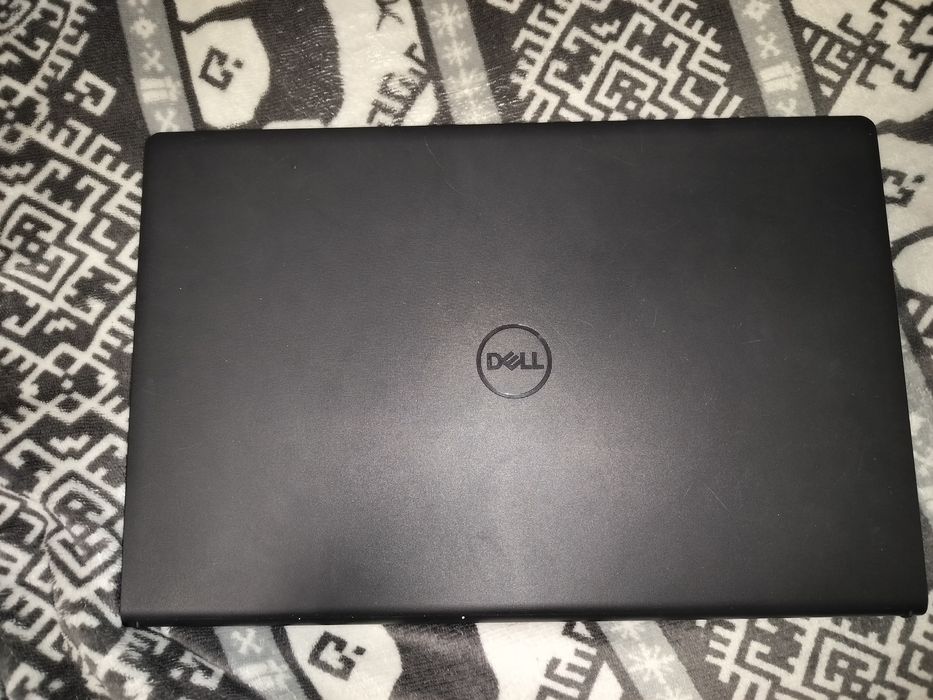 Laptop Dell vostro 15 3510