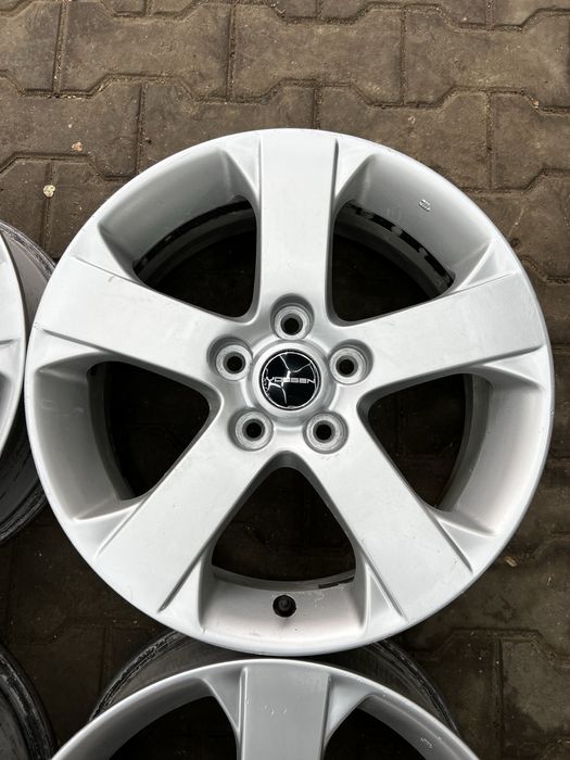 Продам диски R17 5 114.3 DIA 67.1