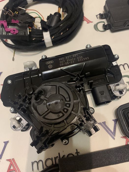 Електропривід багажника для Audi A6 C8