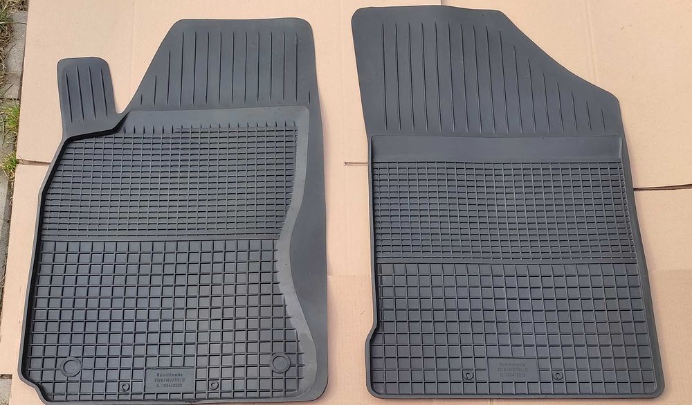 VW VOLKSWAGEN PASSAT B5 96r-05r NOWE Dywaniki PRZÓD gumowe korytka